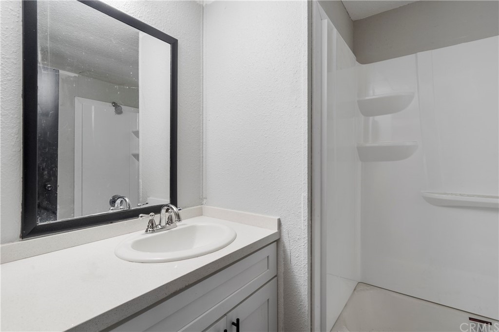 34436 Tree Lane Wildomar, CA 92595 - Photo 16 of 31