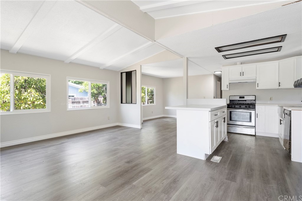 34436 Tree Lane Wildomar, CA 92595 - Photo 6 of 31