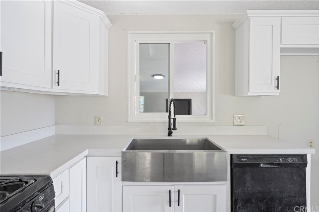 34436 Tree Lane Wildomar, CA 92595 - Photo 8 of 31