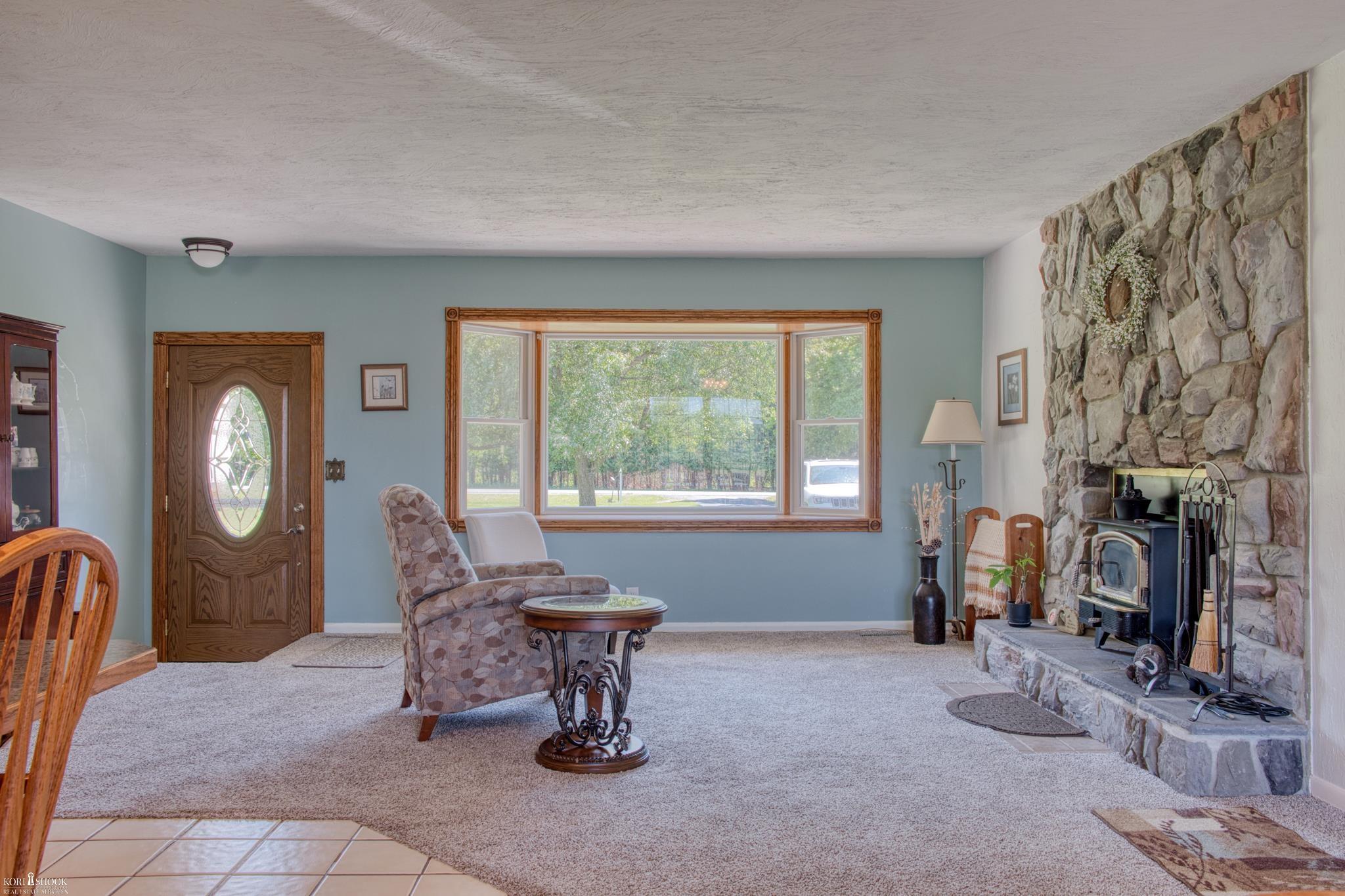 1300 West Hibbard Road Owosso, MI 48867 - Photo 8 of 34