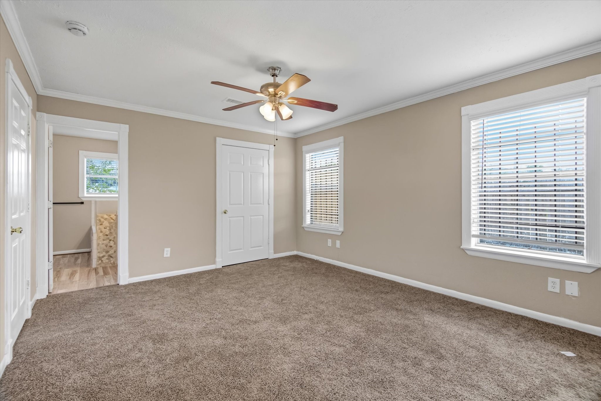 5418 Pershing Street Houston, TX 77033 - Photo 19 of 36