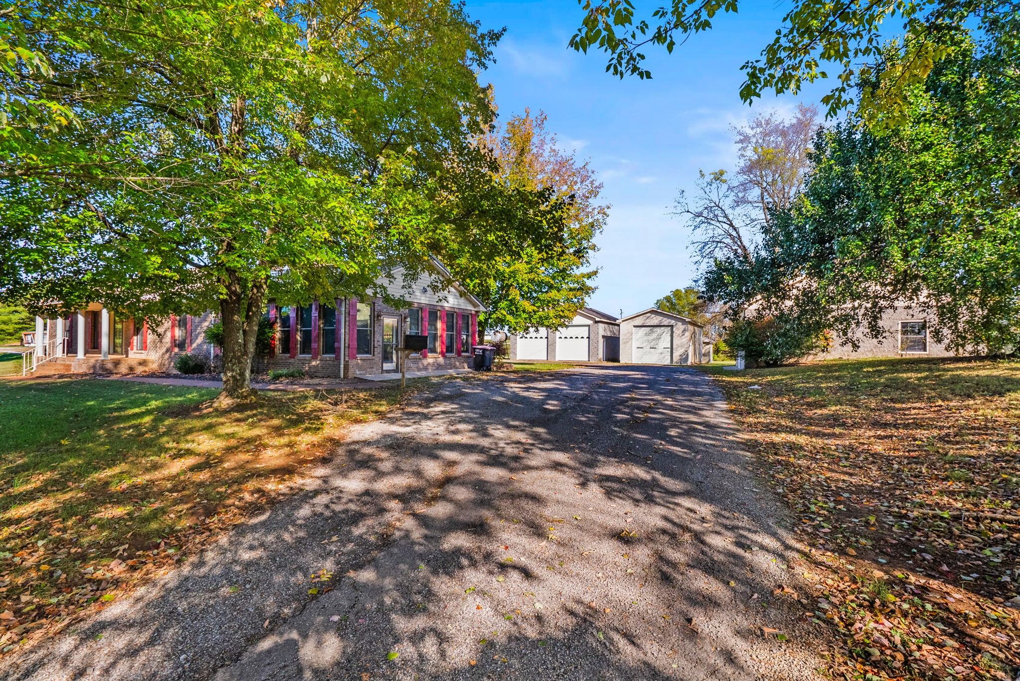 4540 Roy Cole Road Springfield, TN 37172 - Photo 15 of 61 a view of a tree in front of a yard