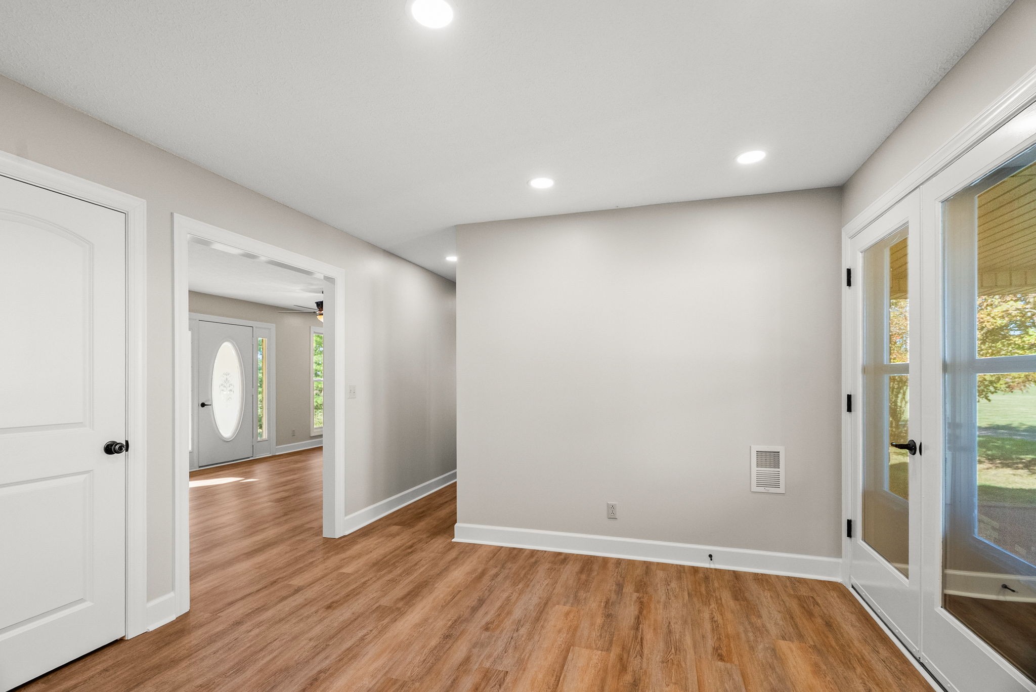 4540 Roy Cole Road Springfield, TN 37172 - Photo 20 of 61 a view of a hallway with wooden floor