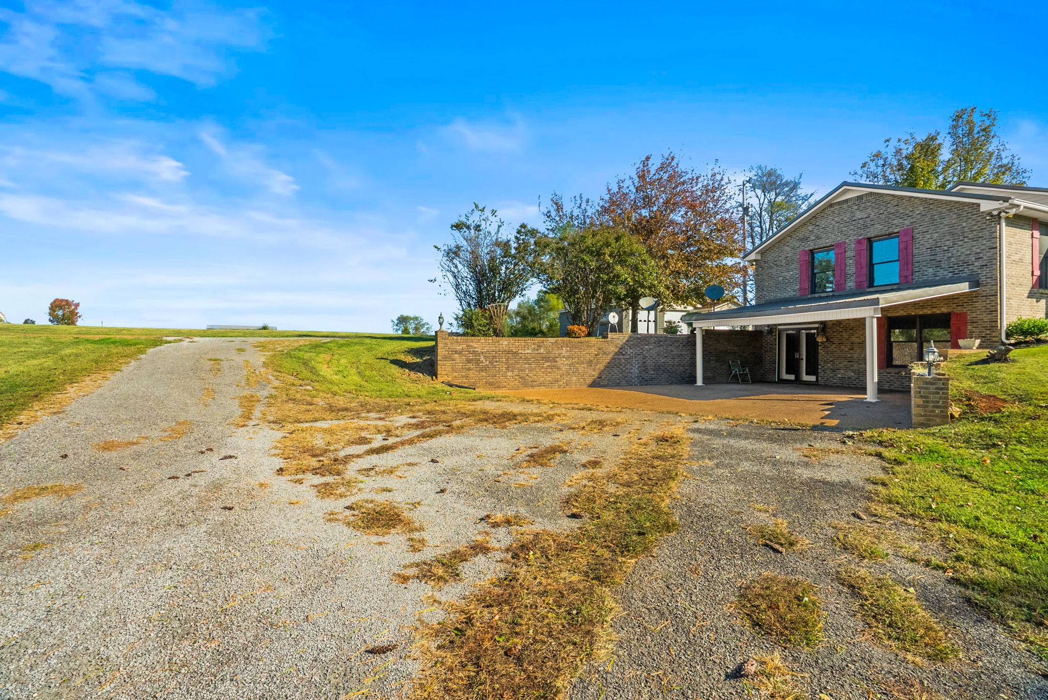 4540 Roy Cole Road Springfield, TN 37172 - Photo 7 of 61 a front view of house with yard
