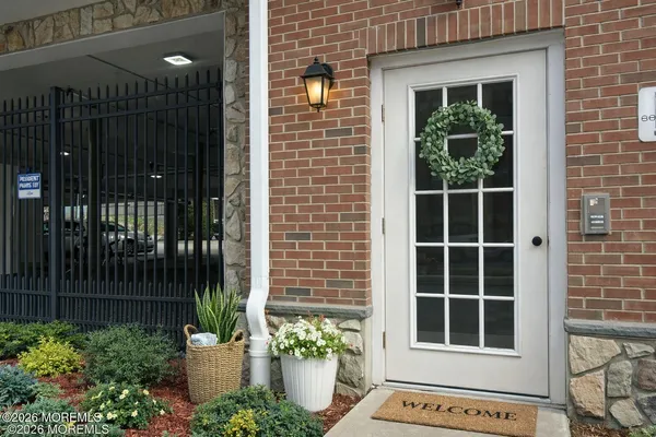 $2,895 | 45 Beers Street, Unit 11A, Keyport, NJ 07735