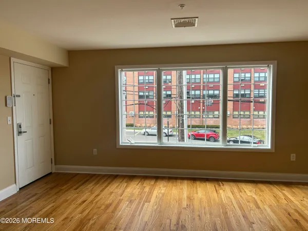 $2,895 | 45 Beers Street, Unit 11A, Keyport, NJ 07735