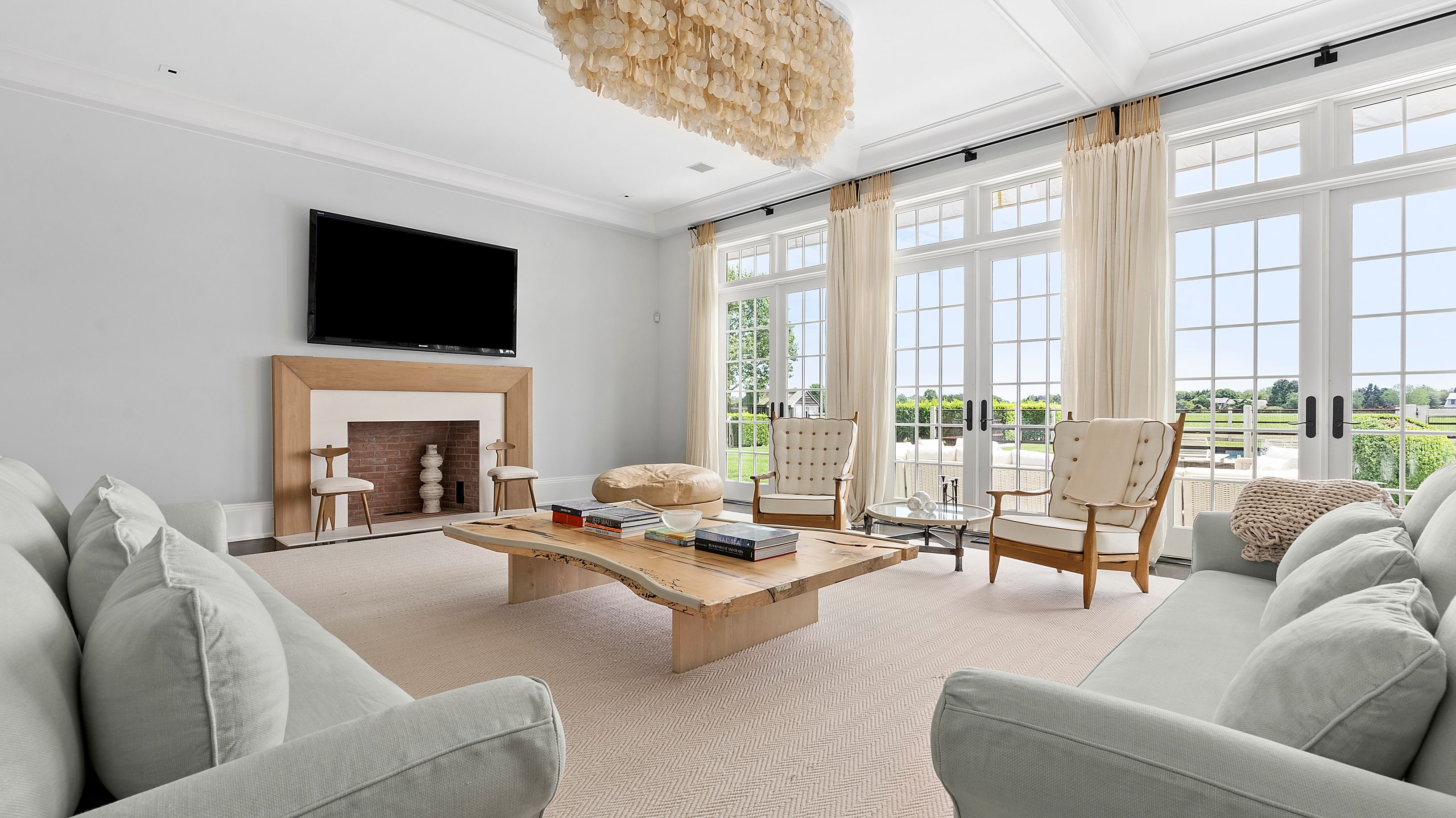 10 Morgan Way Bridgehampton, NY 11932 - Photo 8 of 25