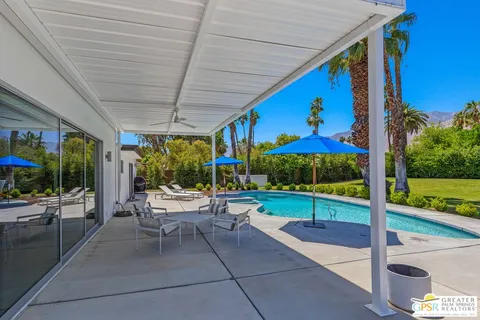 $1,095,000 | 541 North Cantera Circle, Palm Springs, CA 92262