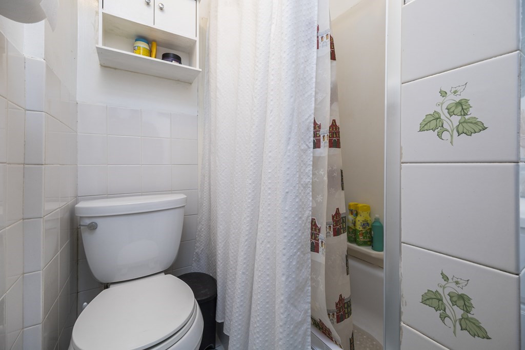 15 Pine Street Framingham, MA 01702 - Photo 16 of 38