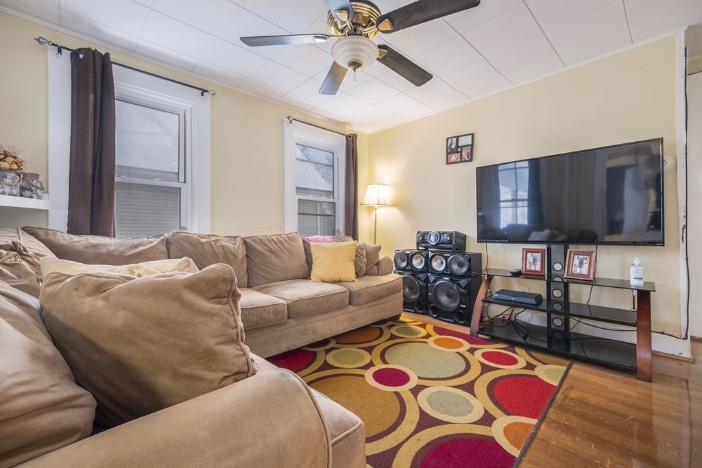 15 Pine Street Framingham, MA 01702 - Photo 18 of 38