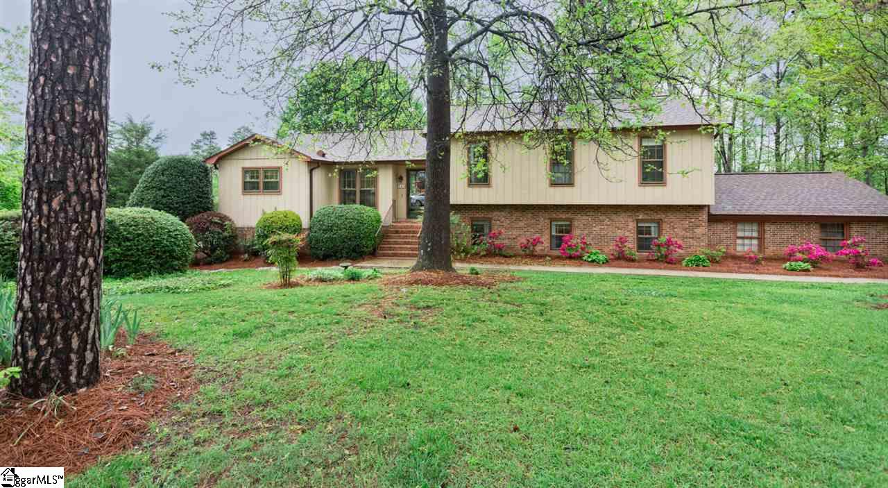 299 Roberts Road Taylors, SC 29687 - Photo 1 of 34 Gallery Image 1