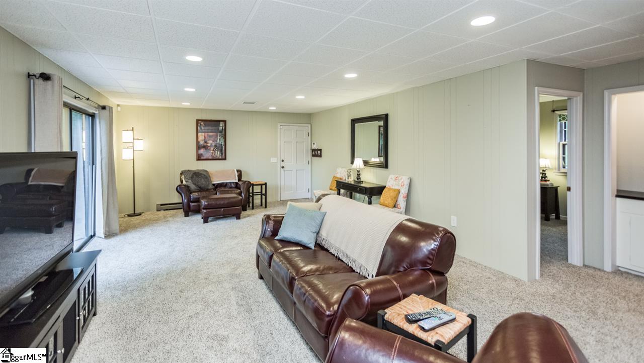 299 Roberts Road Taylors, SC 29687 - Photo 21 of 34 Gallery Image 21