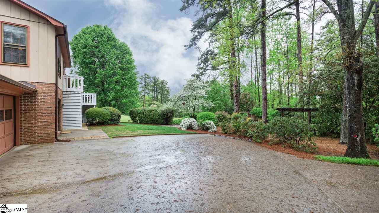 299 Roberts Road Taylors, SC 29687 - Photo 29 of 34 Gallery Image 29