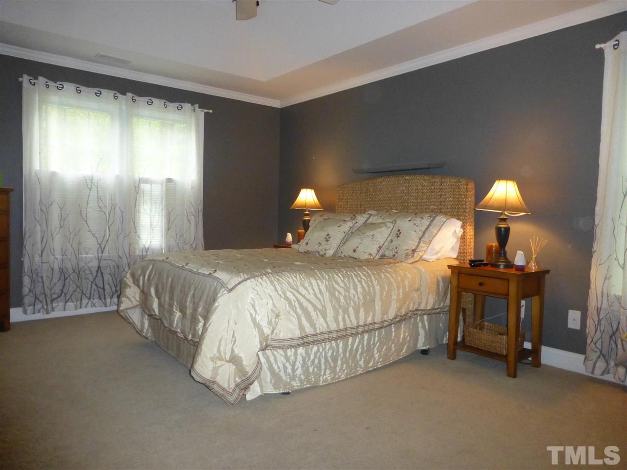 5028 Arrowspring Lane Raleigh, NC 27610 - Photo 11 of 25 Gallery Image 11