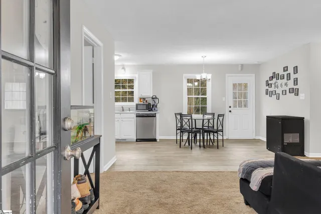 $189,888 | 102 Pyle Court, Spartanburg, SC 29306