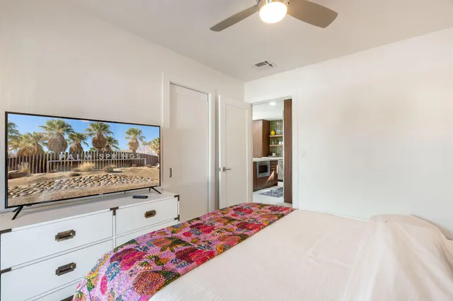 $1,650,000 | 1125 East Sunny Dunes Road, Palm Springs, CA 92264