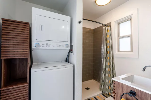 $1,650,000 | 1125 East Sunny Dunes Road, Palm Springs, CA 92264