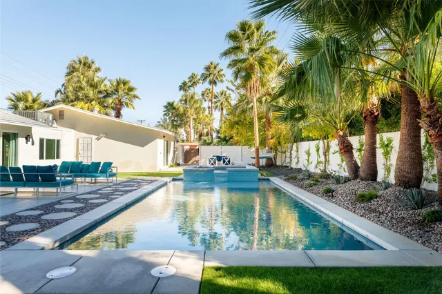$1,650,000 | 1125 East Sunny Dunes Road, Palm Springs, CA 92264