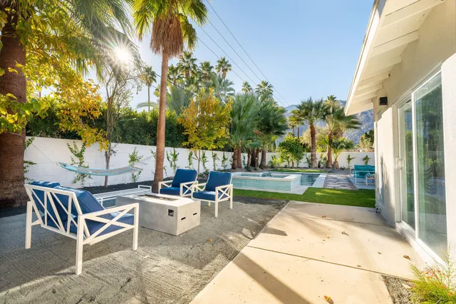 $1,650,000 | 1125 East Sunny Dunes Road, Palm Springs, CA 92264