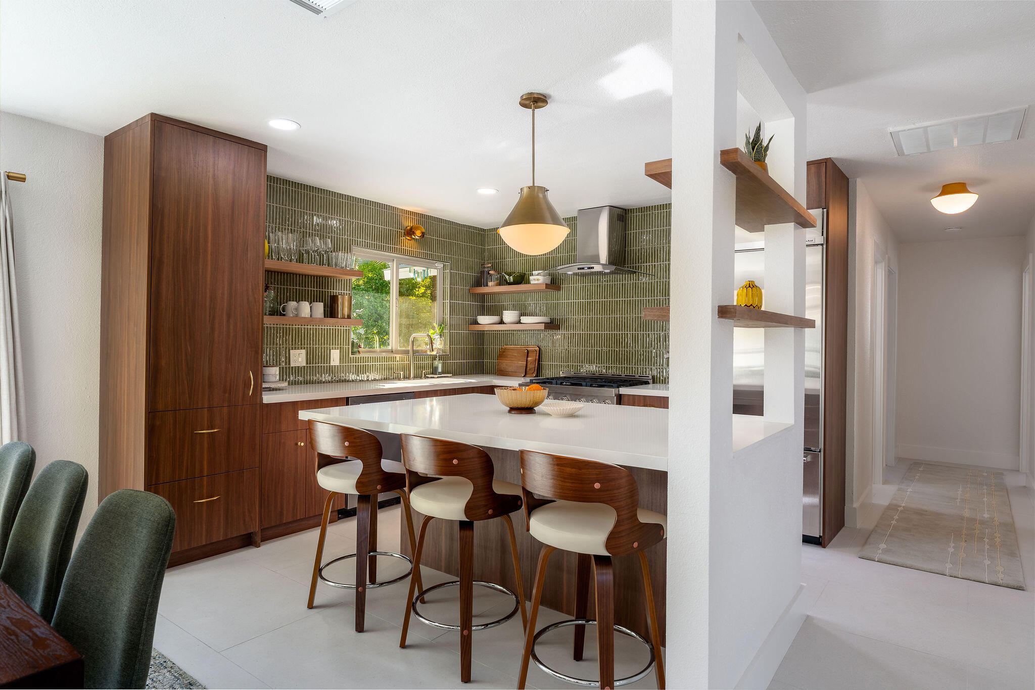 1125 East Sunny Dunes Road Palm Springs, CA 92264 - Photo 6 of 67 Kitchen