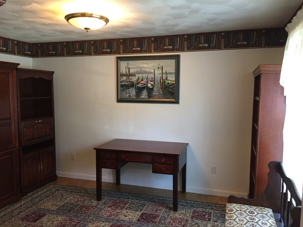312 Den Quarry Road Lynn, MA 01904 - Photo 11 of 17 Gallery Image 11