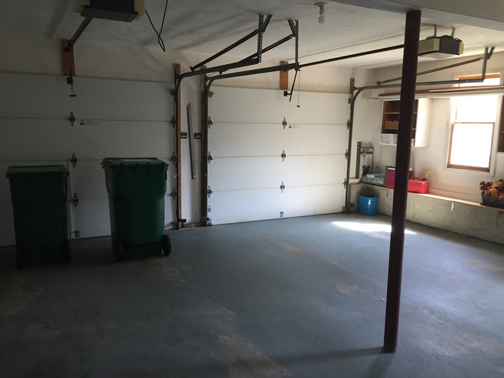 312 Den Quarry Road Lynn, MA 01904 - Photo 5 of 17 Gallery Image 5
