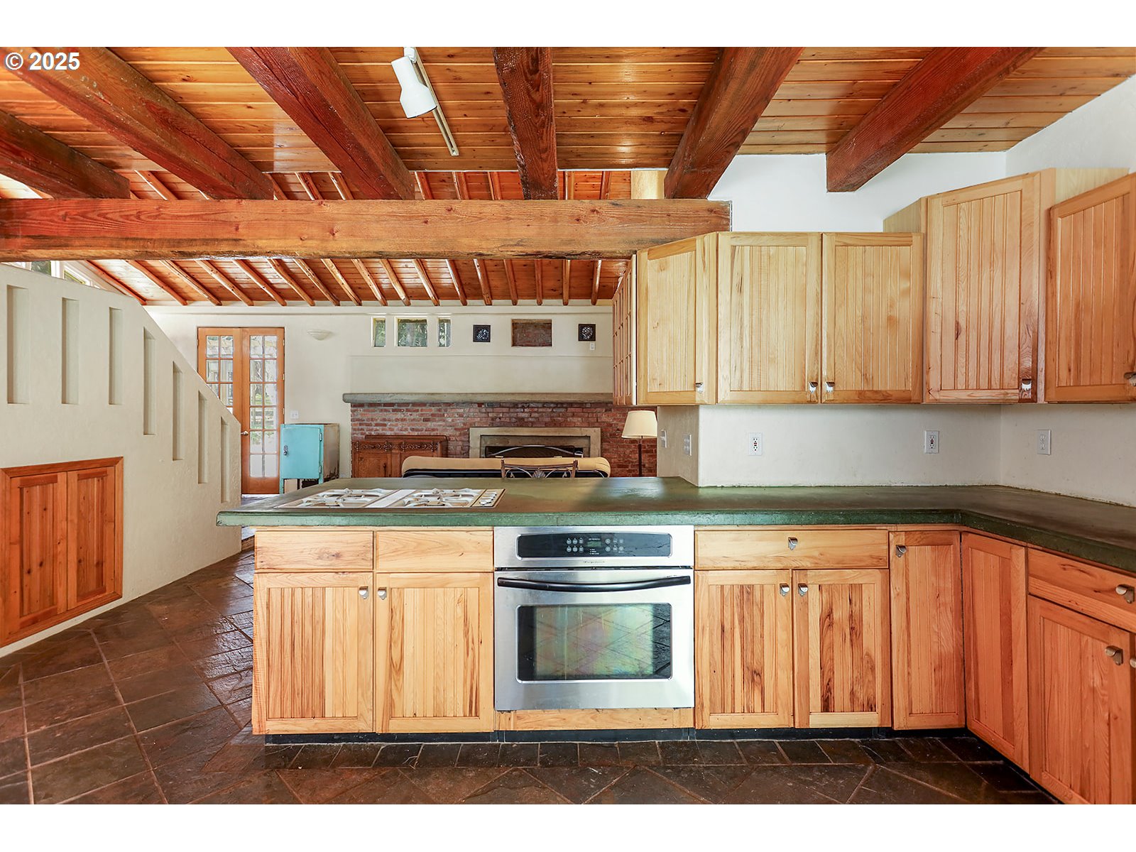 101 Cooke Road White Salmon, WA 98672 - Photo 13 of 48