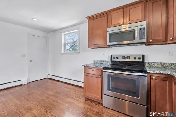 $2,800 | Undisclosed Address, Milford, CT 06460