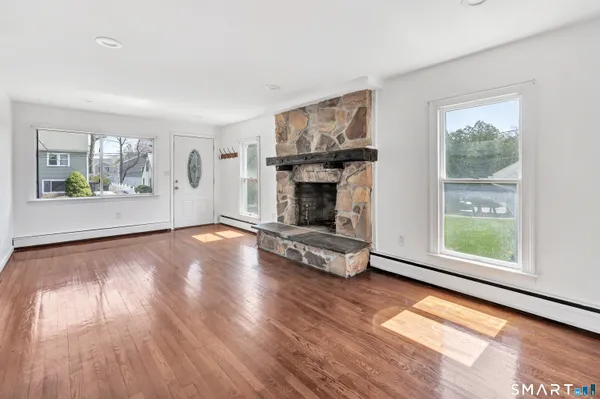 $2,800 | Undisclosed Address, Milford, CT 06460