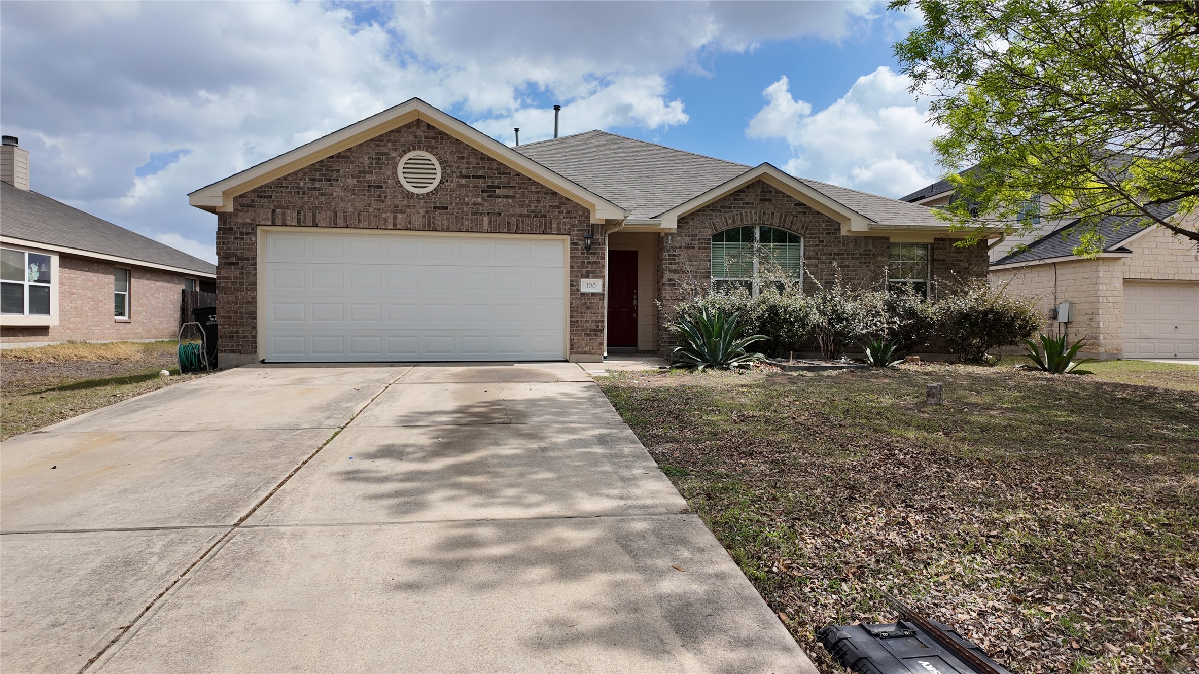 100 Maplewood South Kyle, TX 78640 - Photo 2 of 23