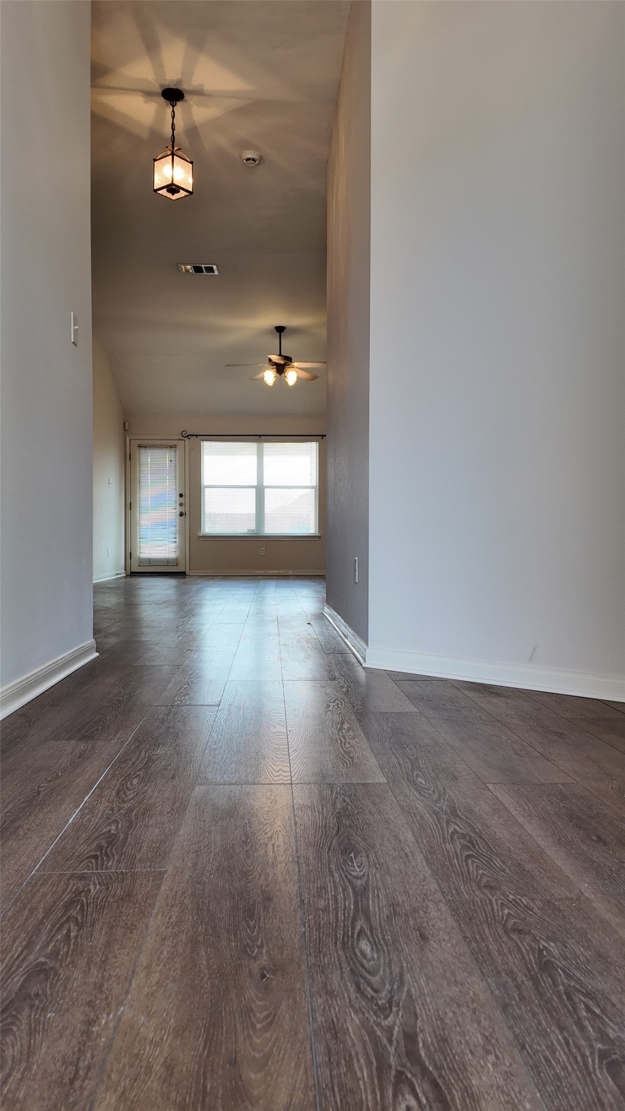 100 Maplewood South Kyle, TX 78640 - Photo 3 of 23