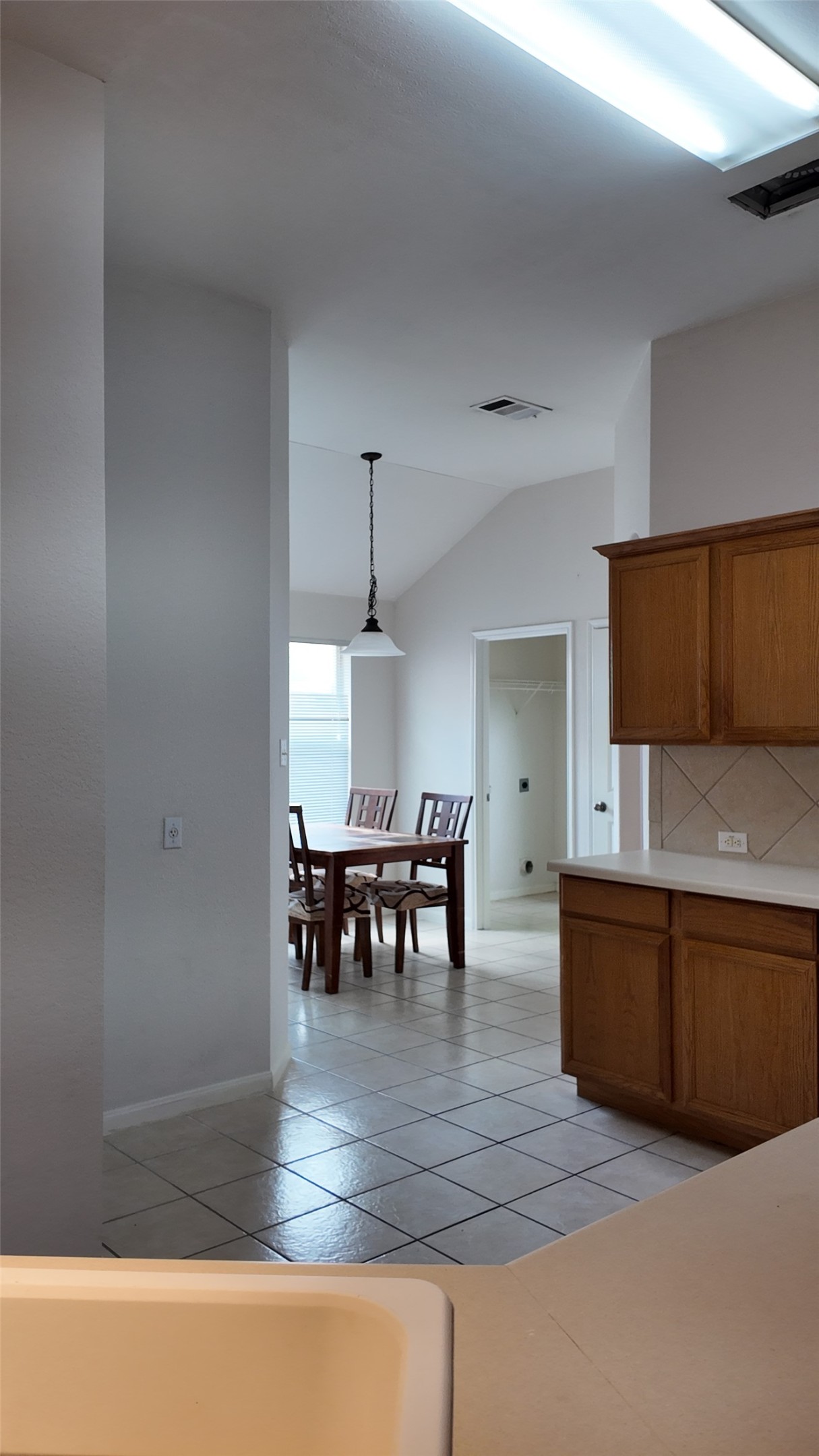 100 Maplewood South Kyle, TX 78640 - Photo 10 of 23