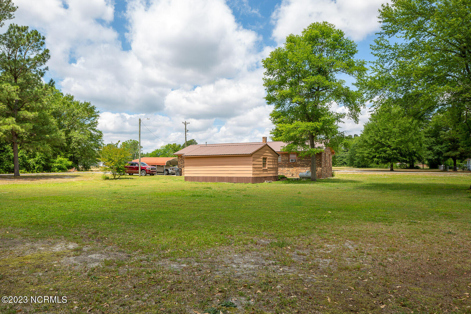 128 Gray Avenue Garland, NC 28441 - Photo 20 of 21 128 Gray Ave Garland-21