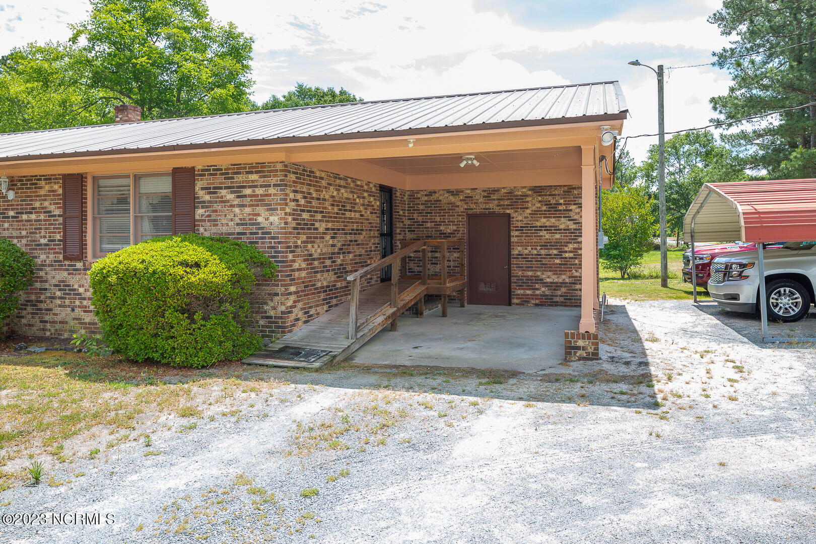 128 Gray Avenue Garland, NC 28441 - Photo 3 of 21 128 Gray Ave Garland-3
