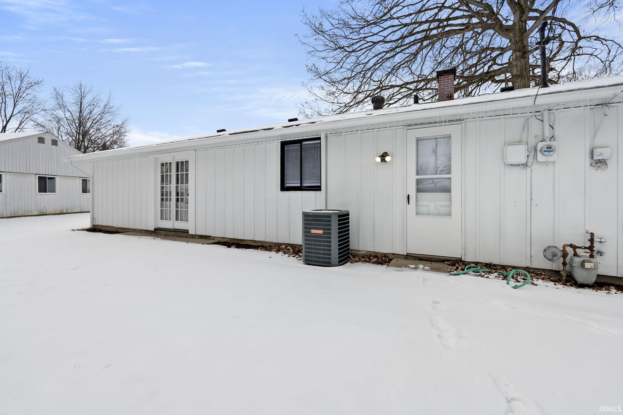 6718 Raintree Road Fort Wayne, IN 46825 - Photo 35 of 36 Gallery Image 35