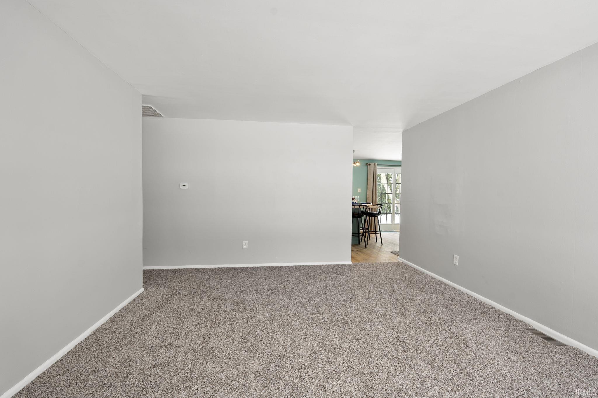 6718 Raintree Road Fort Wayne, IN 46825 - Photo 6 of 36 Gallery Image 6