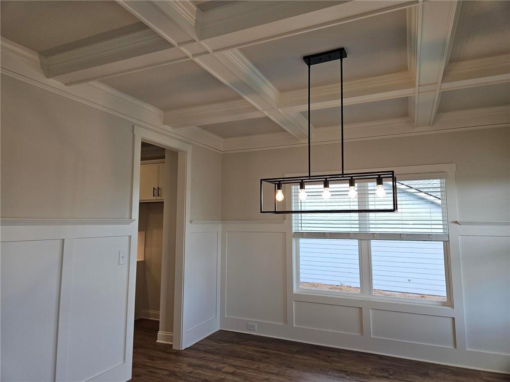 440 Banff Drive Winder, GA 30680 - Photo 7 of 18 a room with window and ceiling fan