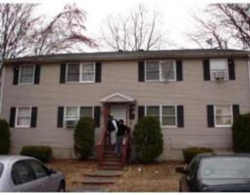 126-130 Hickory Street, Unit 4 Springfield, MA 01109 - Photo 2 of 2 Gallery Image 2