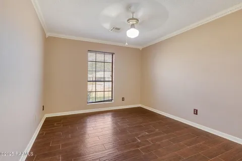 $233,990 | 400 Cheyenne Circle, Scott, LA 70583