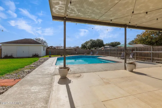 $245,000 | 400 Cheyenne Circle, Scott, LA 70583