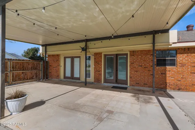 $245,000 | 400 Cheyenne Circle, Scott, LA 70583