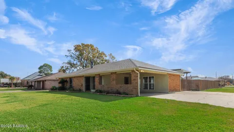 $233,990 | 400 Cheyenne Circle, Scott, LA 70583