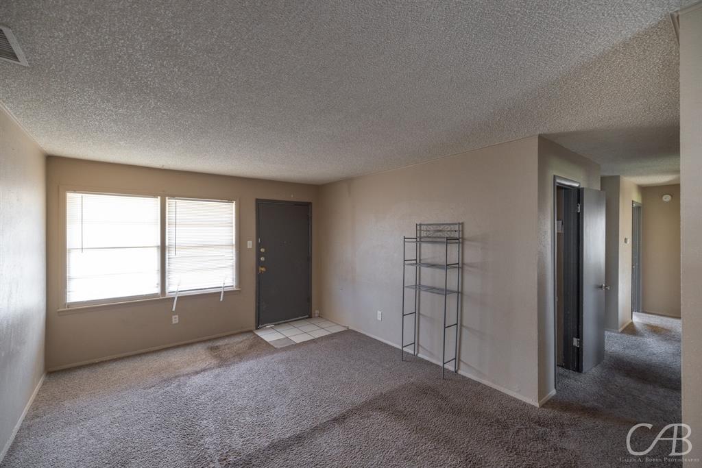 3218 Post Oak Road Abilene, TX 79606 - Photo 2 of 31 Gallery Image 2