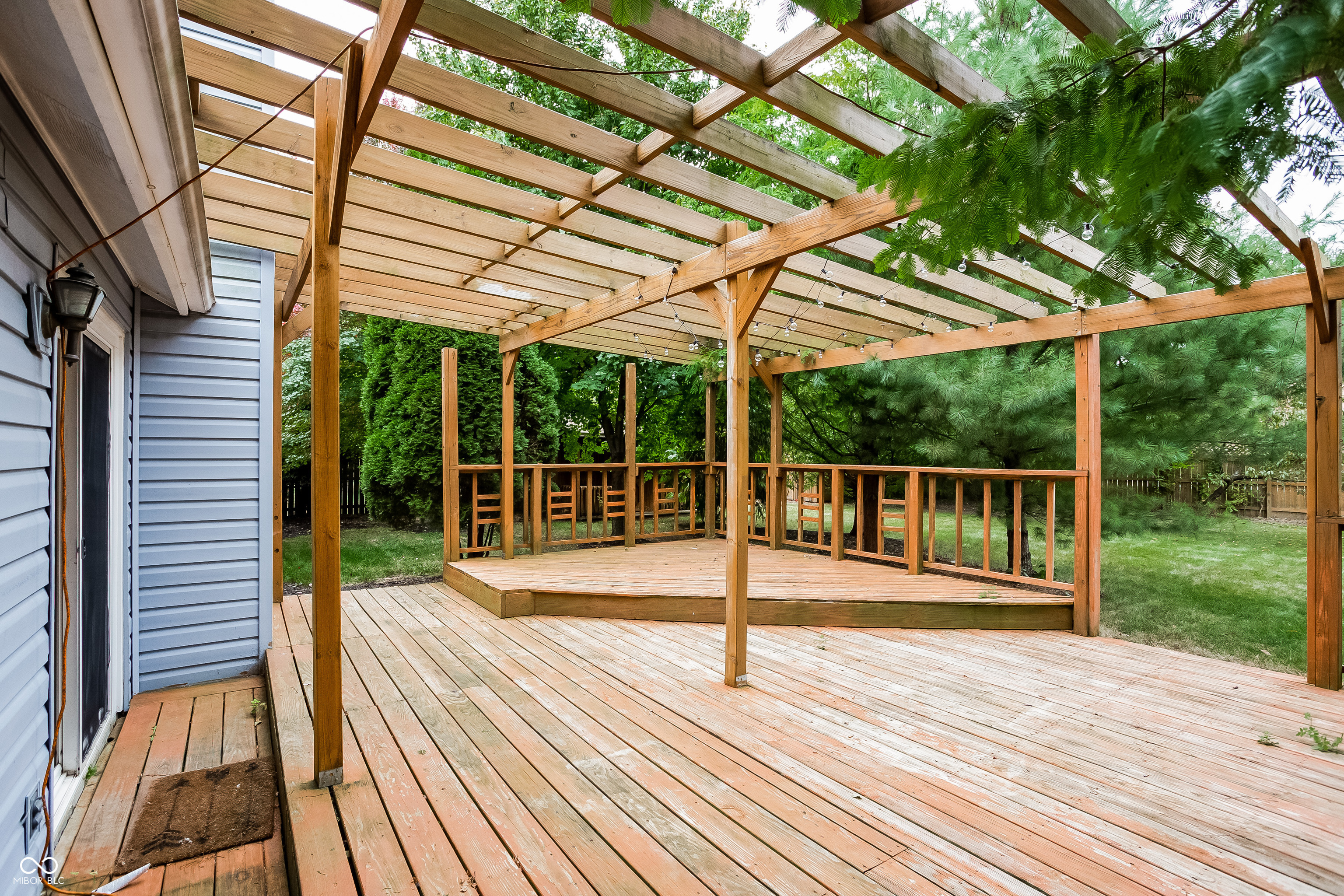 9442 Champton Drive Indianapolis, IN 46256 - Photo 15 of 16