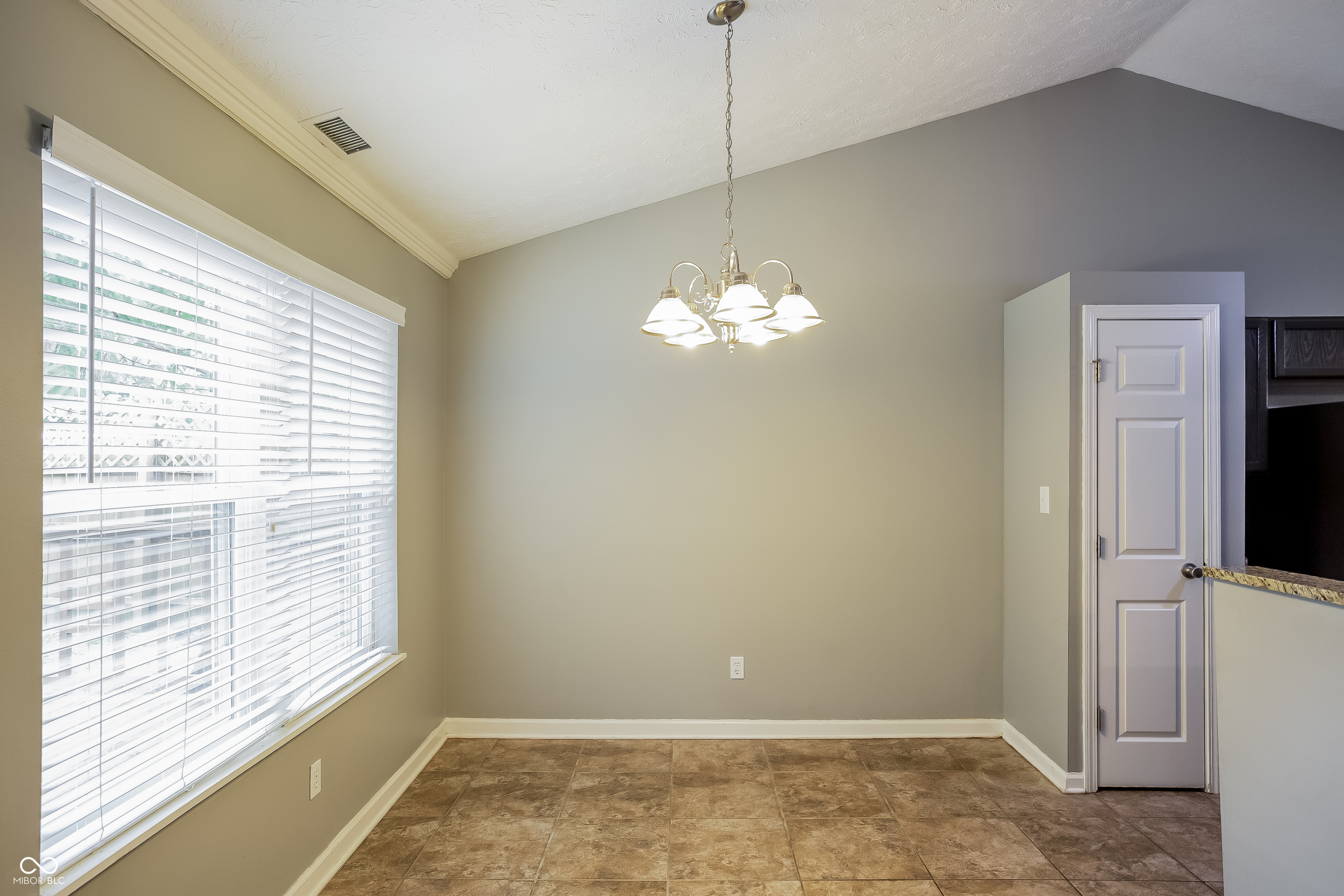 9442 Champton Drive Indianapolis, IN 46256 - Photo 6 of 16