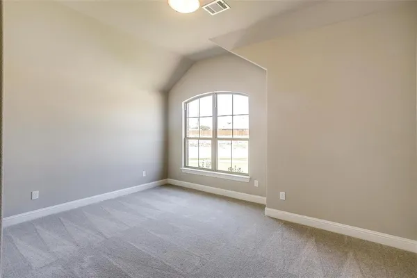 $2,895 | 820 Cavalcade Drive, Ferris, TX 75125