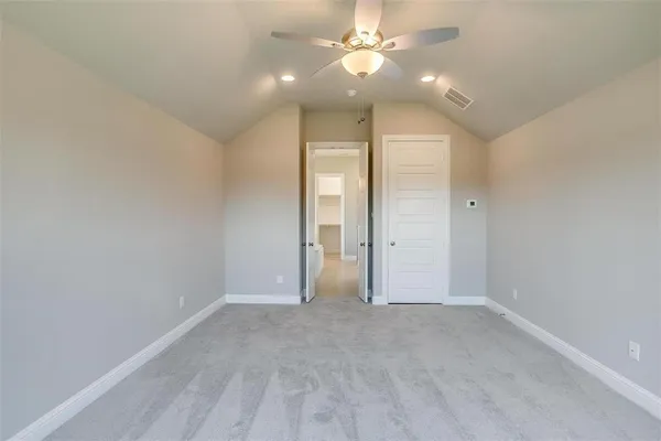 $2,895 | 820 Cavalcade Drive, Ferris, TX 75125