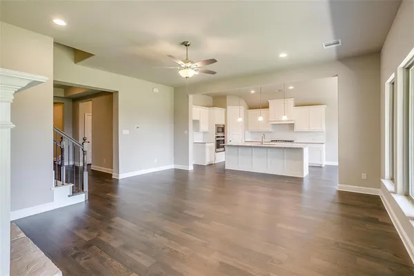 $2,895 | 820 Cavalcade Drive, Ferris, TX 75125