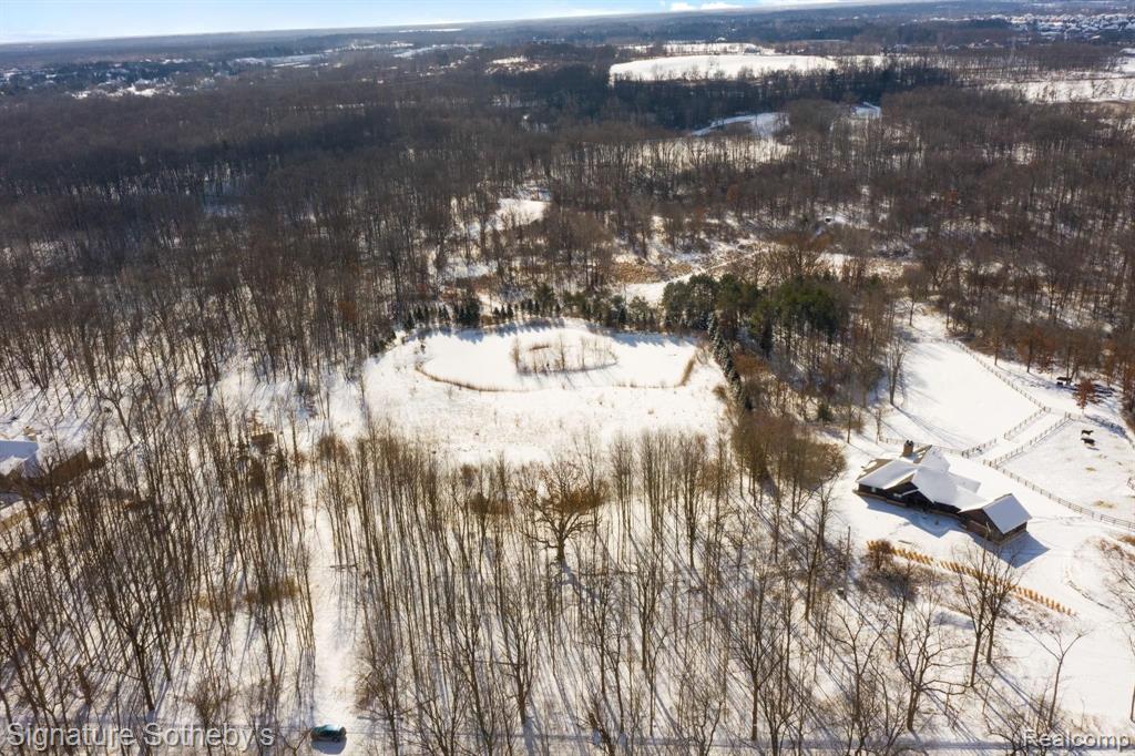 1436 Predmore Road Oakland, MI 48363 - Photo 11 of 16