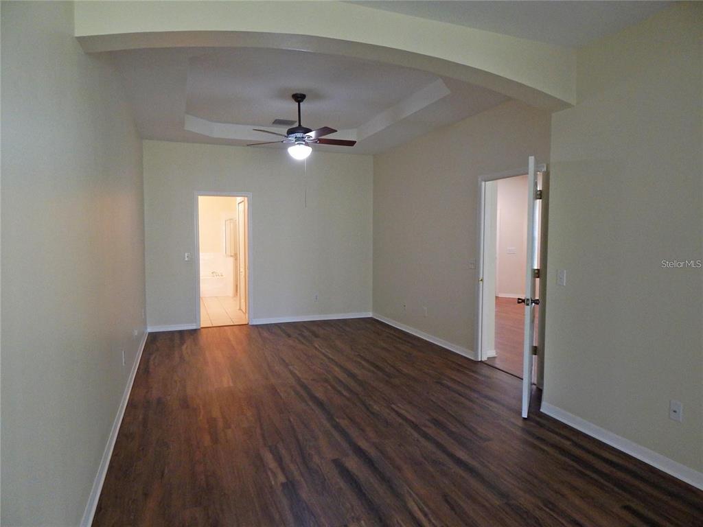 5925 Sandhill Ridge Drive Lithia, FL 33547 - Photo 18 of 35